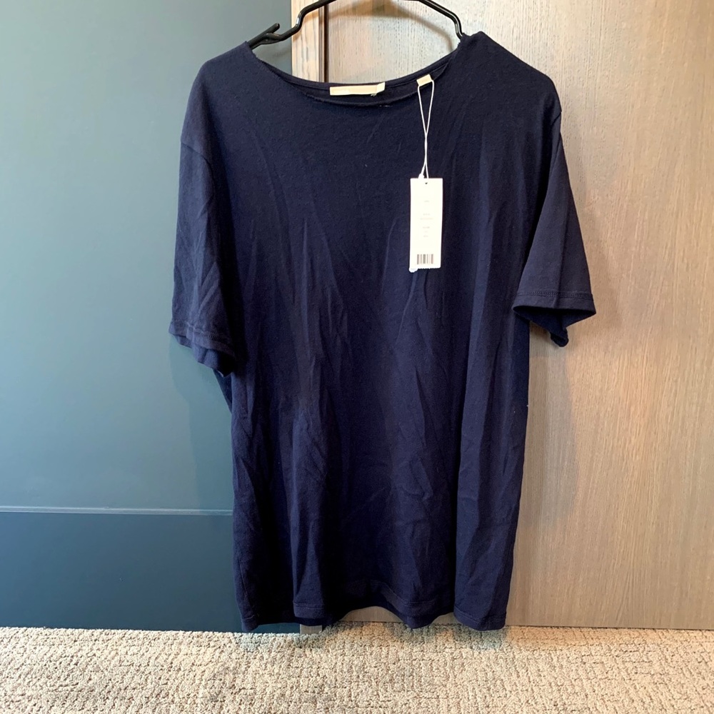 Men’s Vince tshirt NWT
